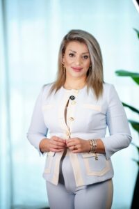  الدكتورة شفاء الأحمد تكتب..  ثورة الطب التجميلي التجديدي للنساء